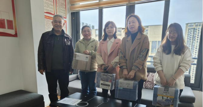 机电集团各子公司：“三八”妇女节 展巾帼风范_抖圈